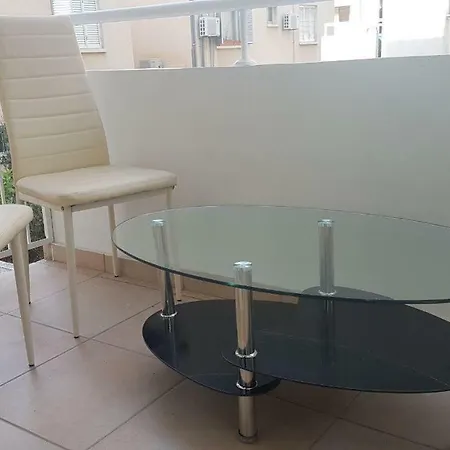 Comfort 103 Apartment Larnaca